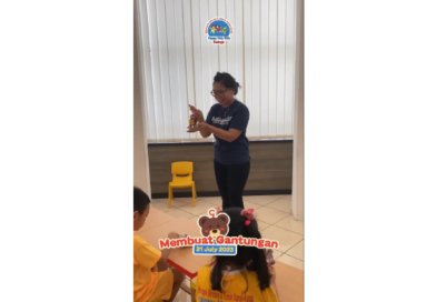 Kegiatan Khusus: Membuat Gantungan Beruang